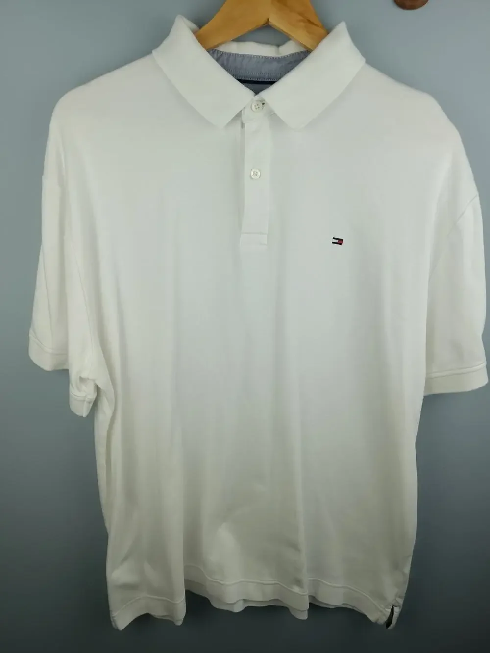 Tommy Hilfiger White Men's Polo with Flag Logo